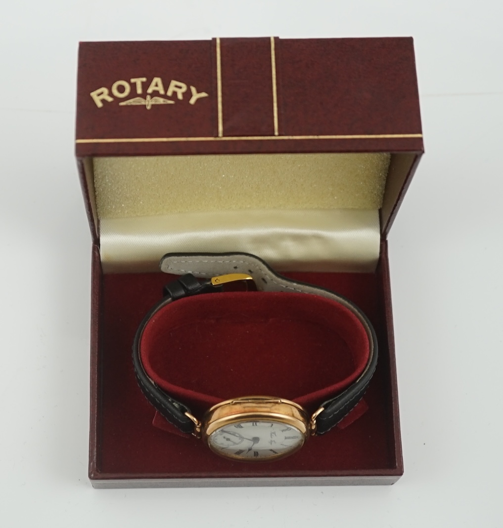 A Russian 56 zolotnik gold manual wind wrist watch by Pavel Bure